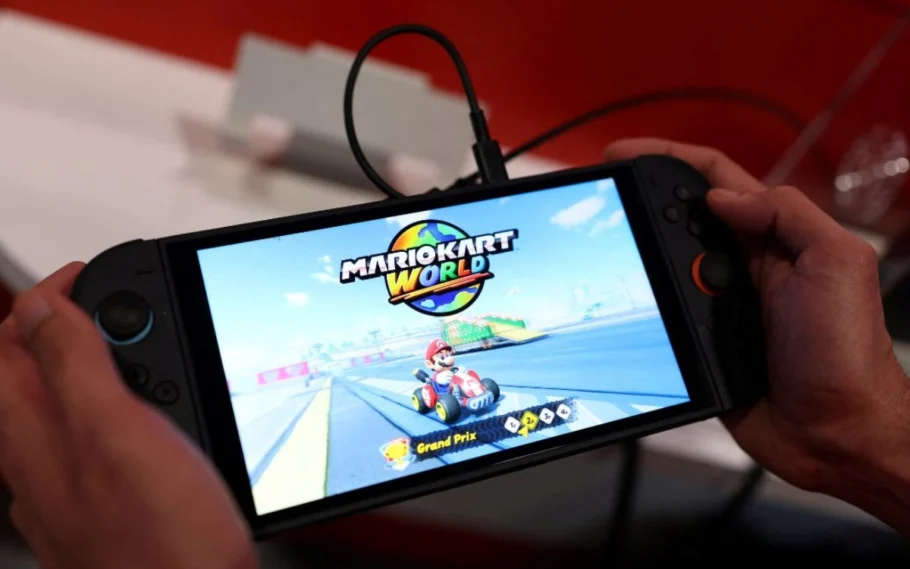 Nintendo Switch 2: Novo modelo tem bateria removível, mas mantém painel LCD do original Nova versão do Switch 2 mantém painel LCD original