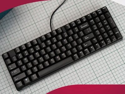 Cherry lança teclado K37ID compacto com sensação mecânica para gamers
